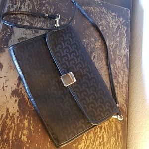 vintage navy Pierre Cardin crossbody